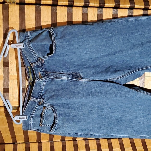 Tommy Bahama 38/28 Short classic jeans - Picture 6 of 9